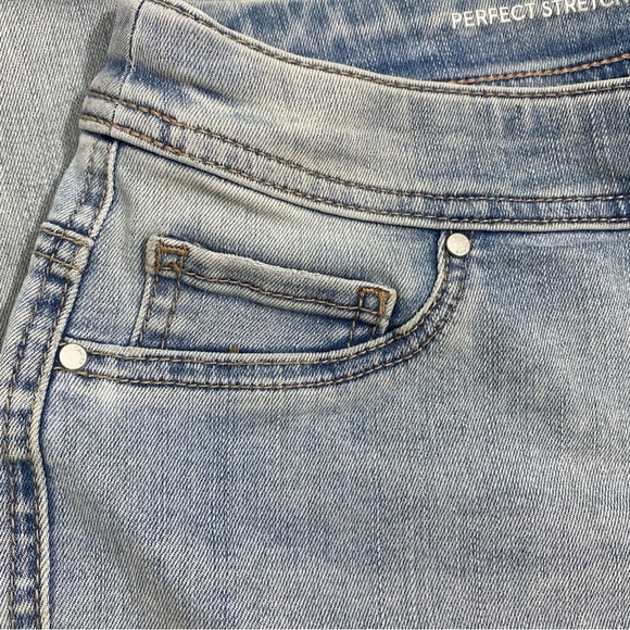 CHICO’S PERFECT STRETCH GIRLFRIEND SLIM LEG ANKLE 00/28x32 - Picture 2 of 7